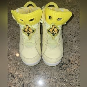 Jordan 6 Retro Citron Tint size 2Y